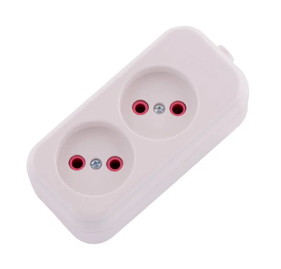 LILA Удлинитель без шнура бз 2 входа белый LEZARD 720-0200-203