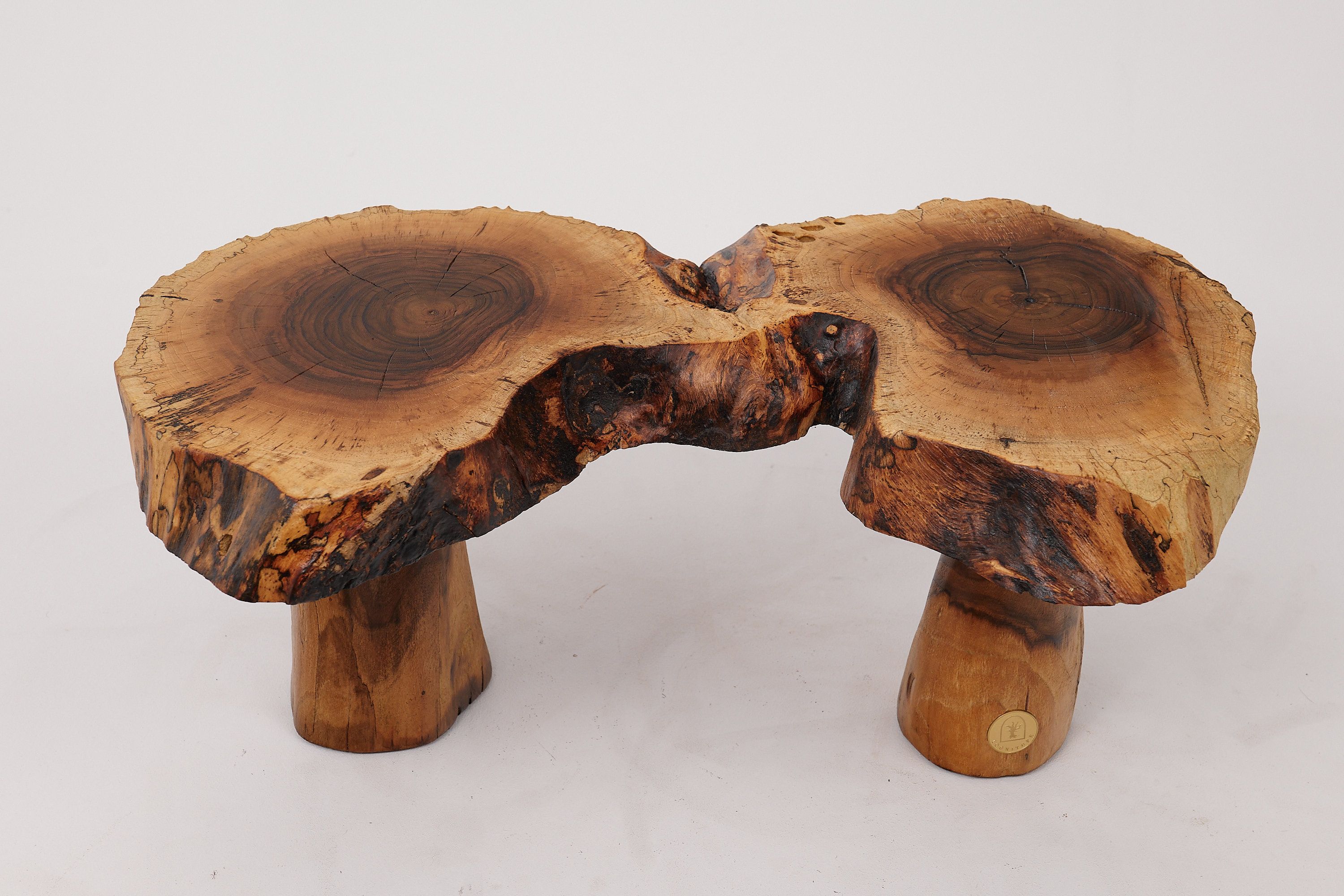 Журнальный столик из грецкого ореха Logniture Leszy ARCH-00010042 - Вид №1