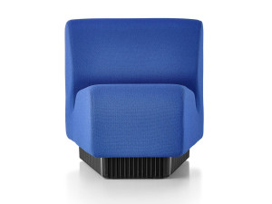 Тканевое кресло