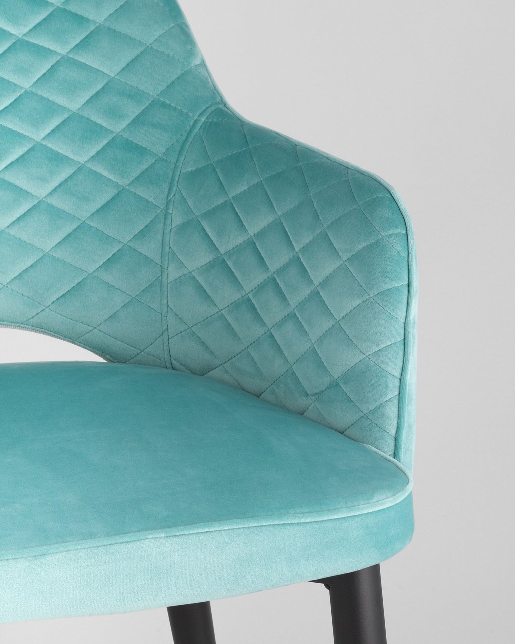 Стул с подлокотниками мягкий мятный с черными металлическими ножками "Венера диамант" STOOL GROUP ДИЗАЙНЕРСКИЕ 00-3881941 Голубой  - Вид №6