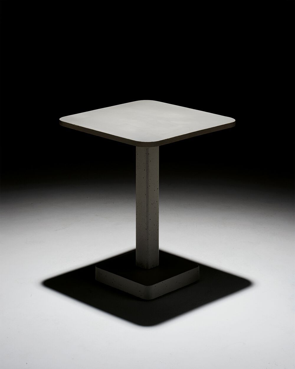 Бетонный квадратный стол Vela Arredamenti Monos ARCH-00034459 - Вид №1