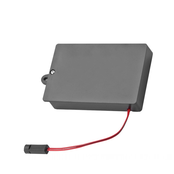 06530092 Штыревой разъем аккумуляторного ящика IP67 черного цвета для 6 батарей 1,5 В типа АА (включая батареи) stern 