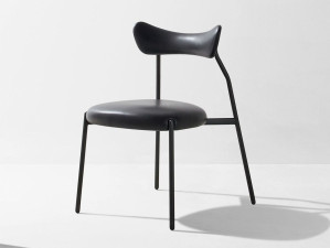 Кожаный мягкий стул