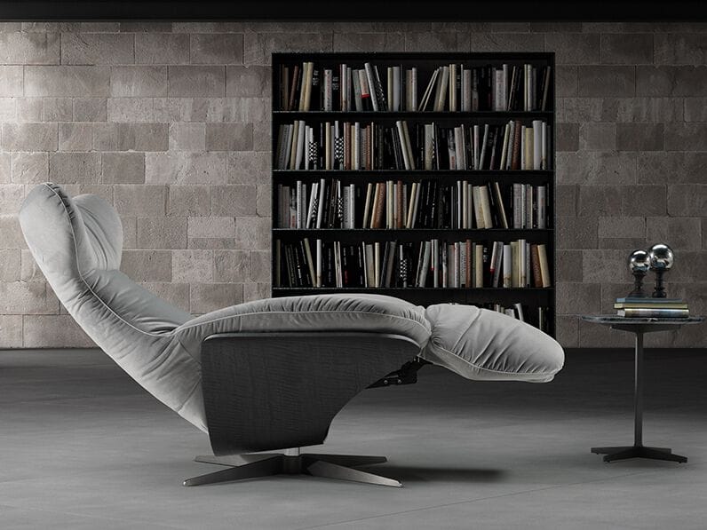 Тканевое вращающееся кресло с подставкой для ног Natuzzi Italia ILIA ARCH-00106966 - Вид №5