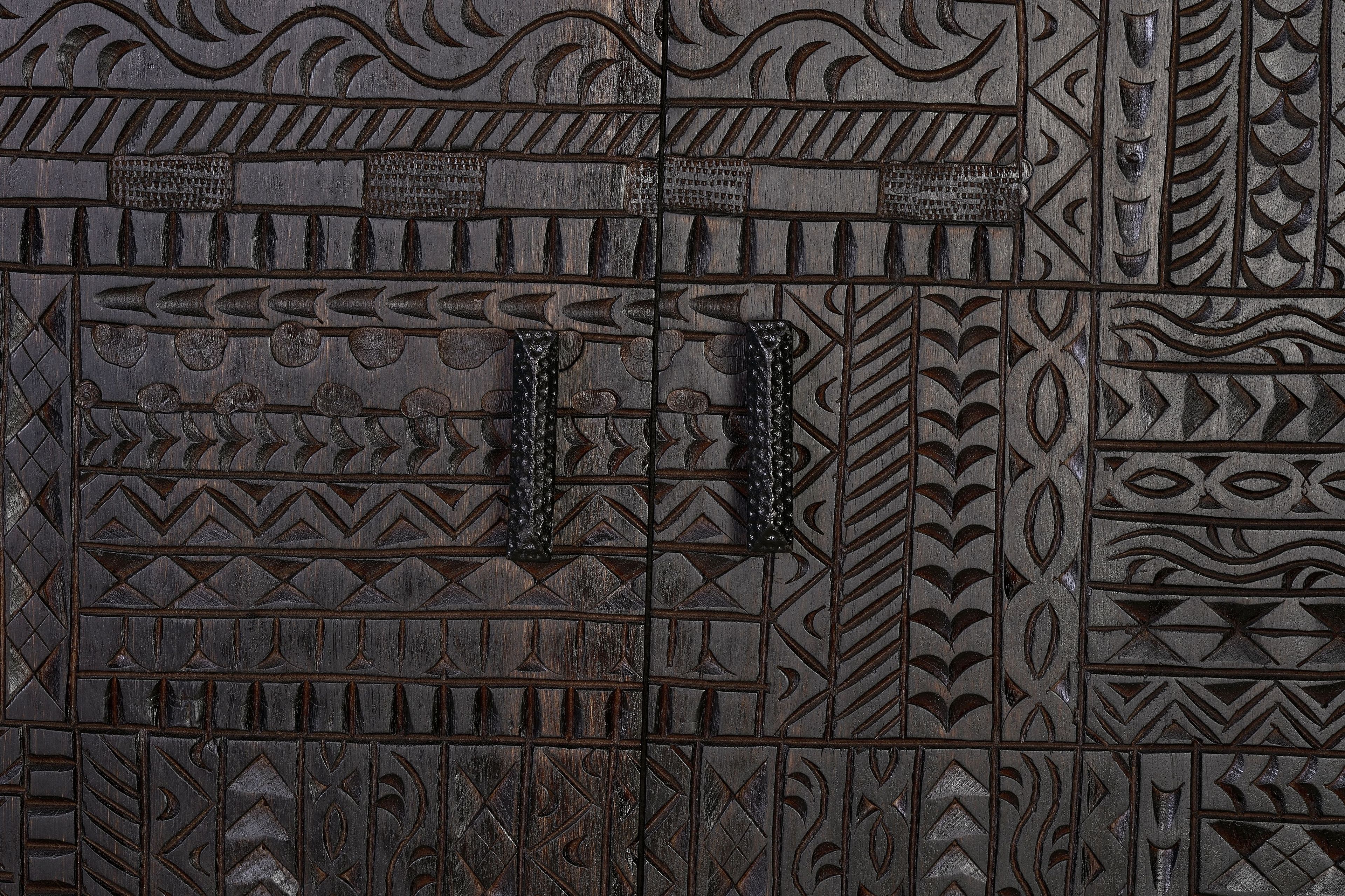 Манго Madia с распашными дверями Giner y Colomer Jeroglifo ARCH-00037218 - Вид №3