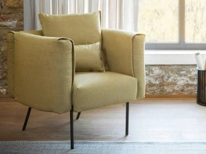 Novamobili Кресло с обивкой из ткани с подлокотниками Onni