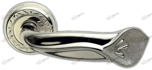 Pasini Ручка из латуни на розетке Princess 3781