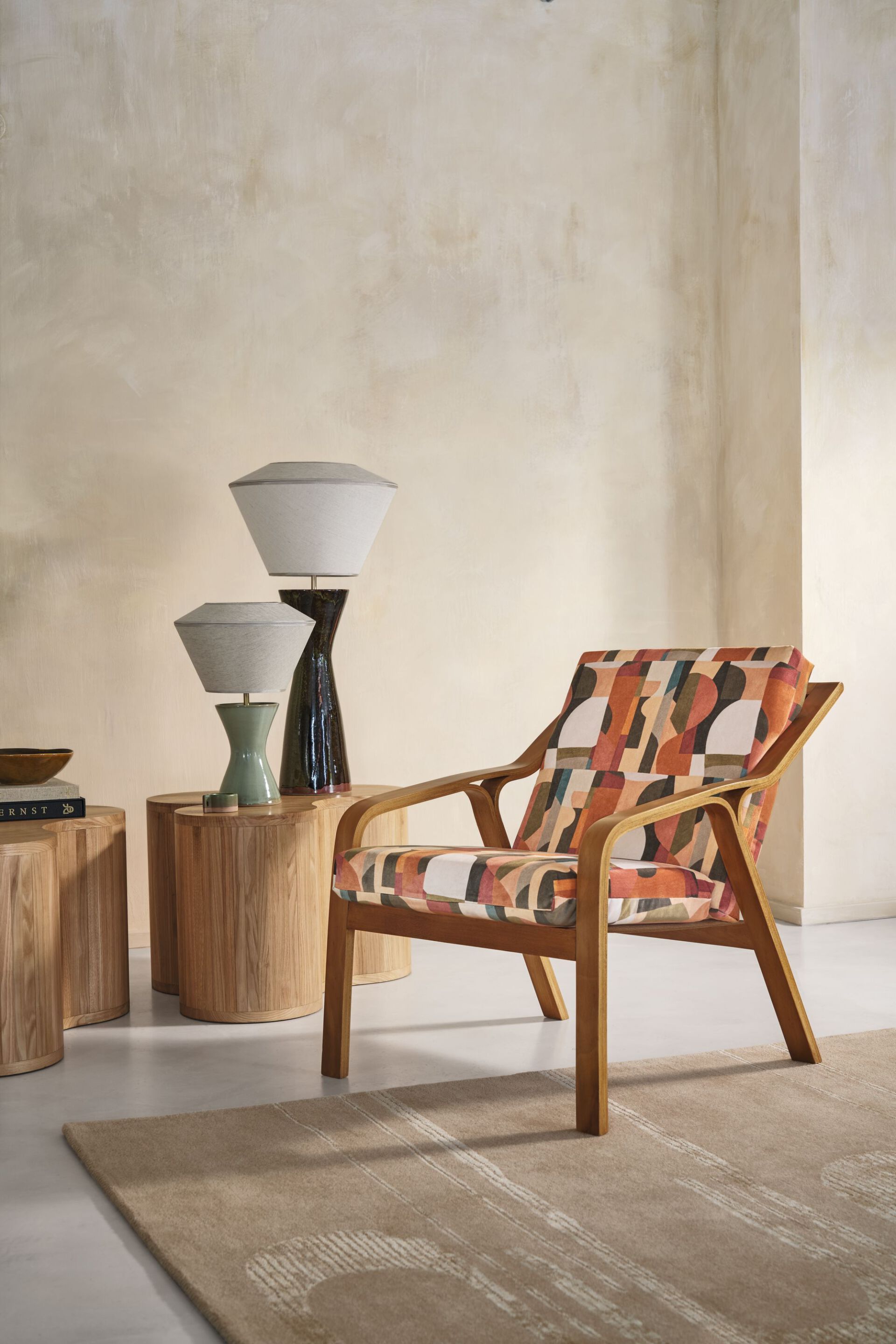 Моющаяся бархатная ткань с графическим рисунком Casamance Avant première ARCH-00038274 - Вид №1