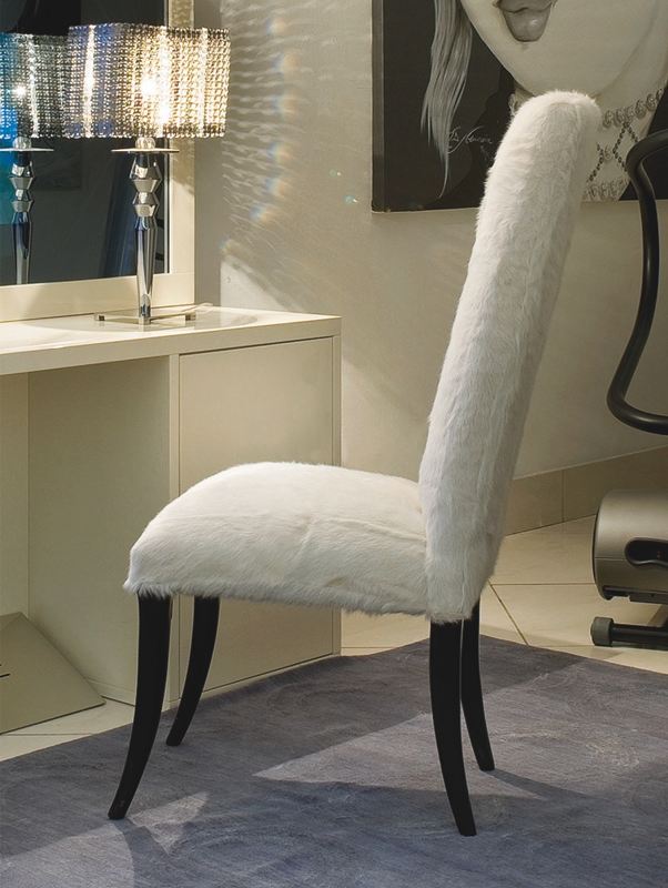 Стул  VISIONNAIRE Kursa 