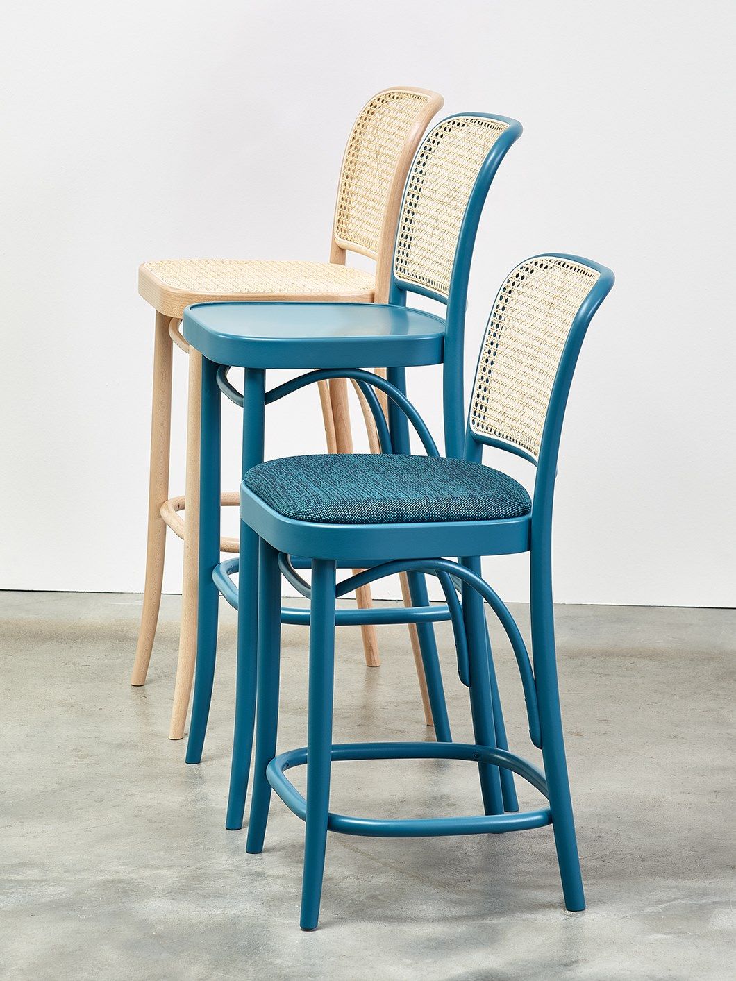 Деревянный стул с мягким сиденьем TON 811 ARCH-00035973 - Вид №9