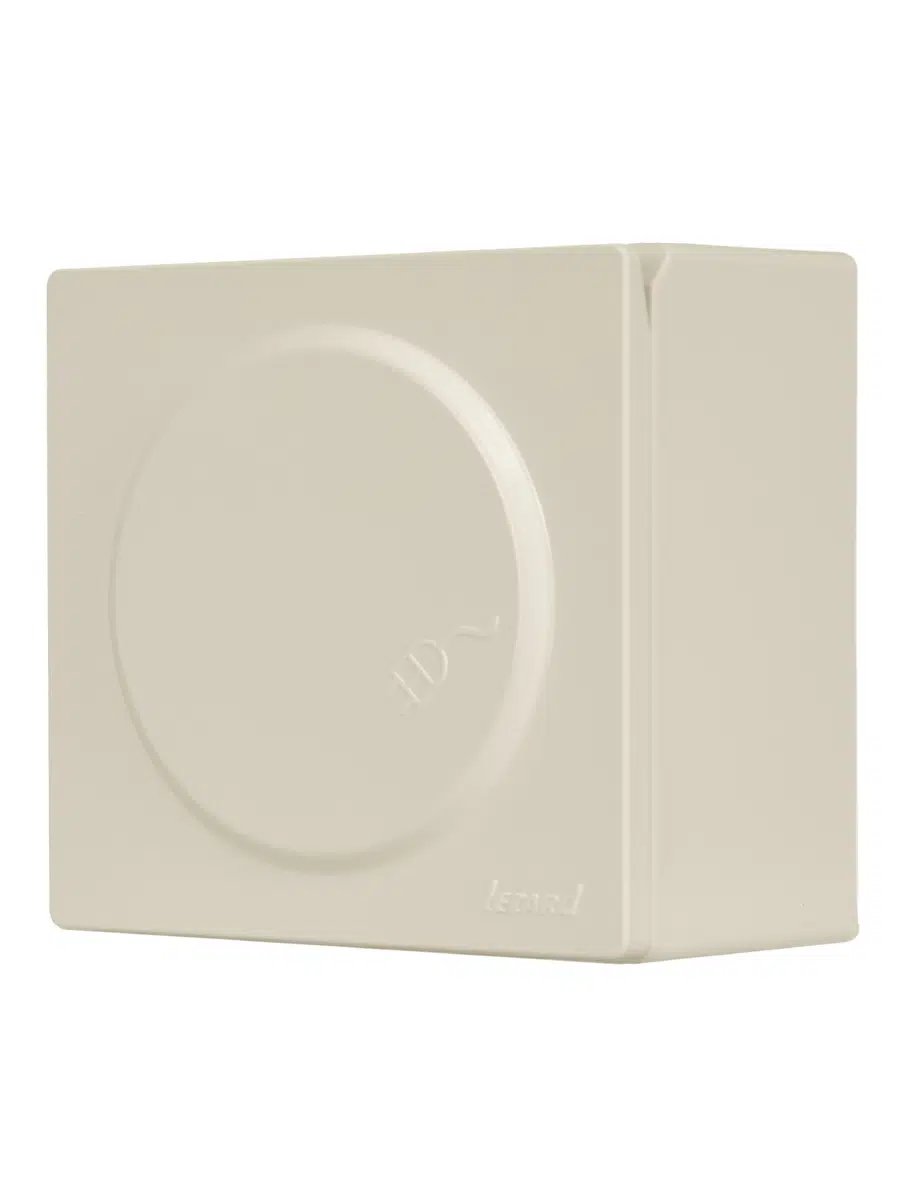 LETO Розетка с/з с крышкой ПБТ крем LEZARD 752-0300-123B - Вид №3
