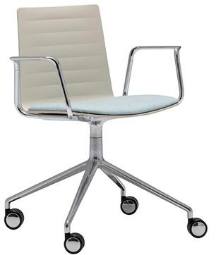 Andreu World 5-спицевый стул с подлокотниками на колесиках Flex high back So1644 - Вид №6