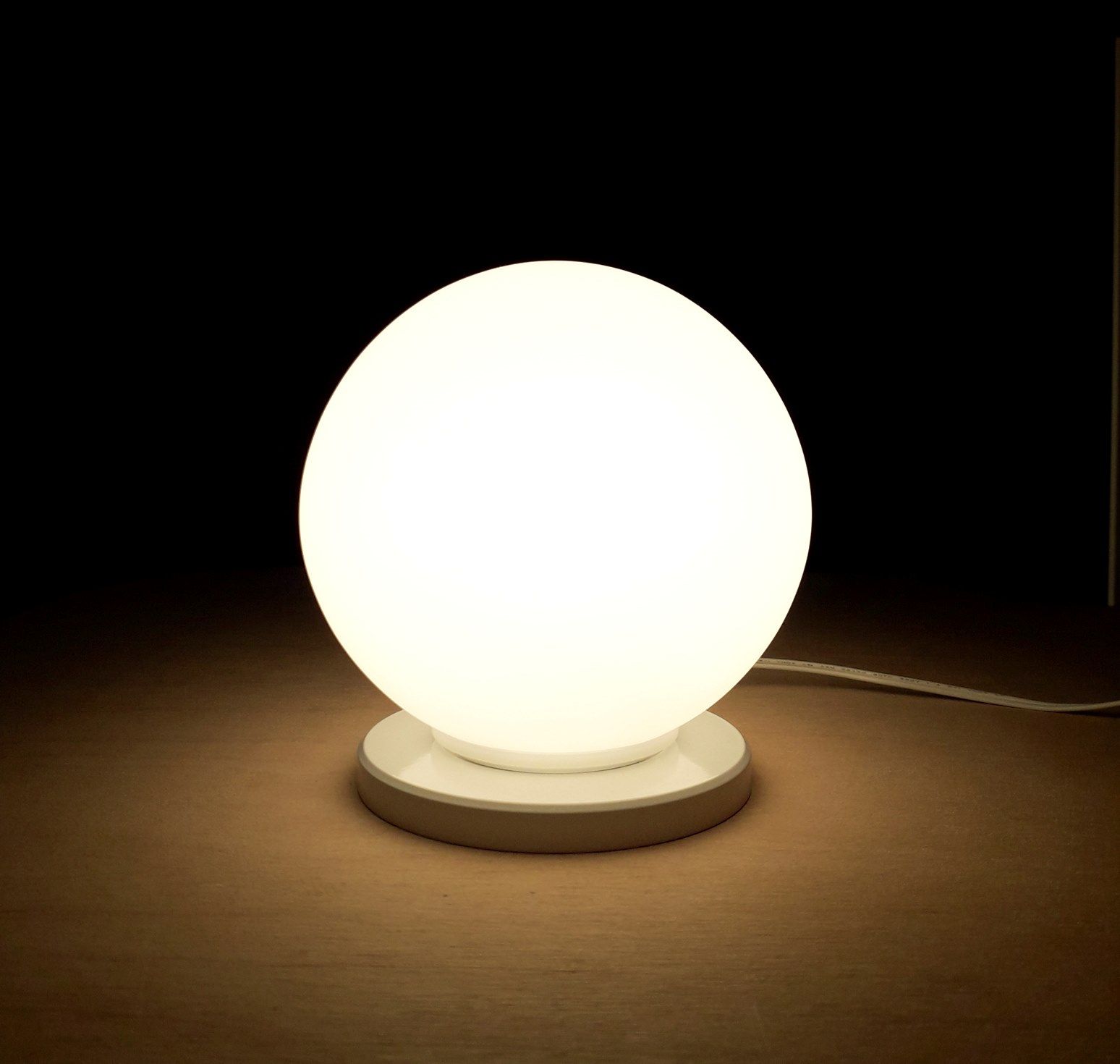 Светодиодная настольная лампа из дутого стекла Brillamenti ZBowl ARCH-00118236 - Вид №1