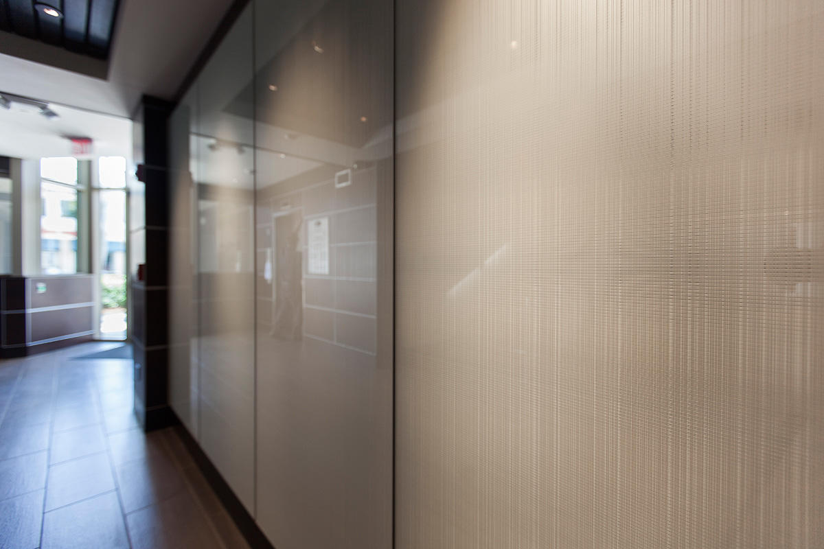 FSRT658 Система облицовки стен Levele с поплавковыми панелями из плавленого нейзильбера с отделкой из песчаника в доме regent, вашингтон, округ Колумбия Forms-surfaces  - Вид №3