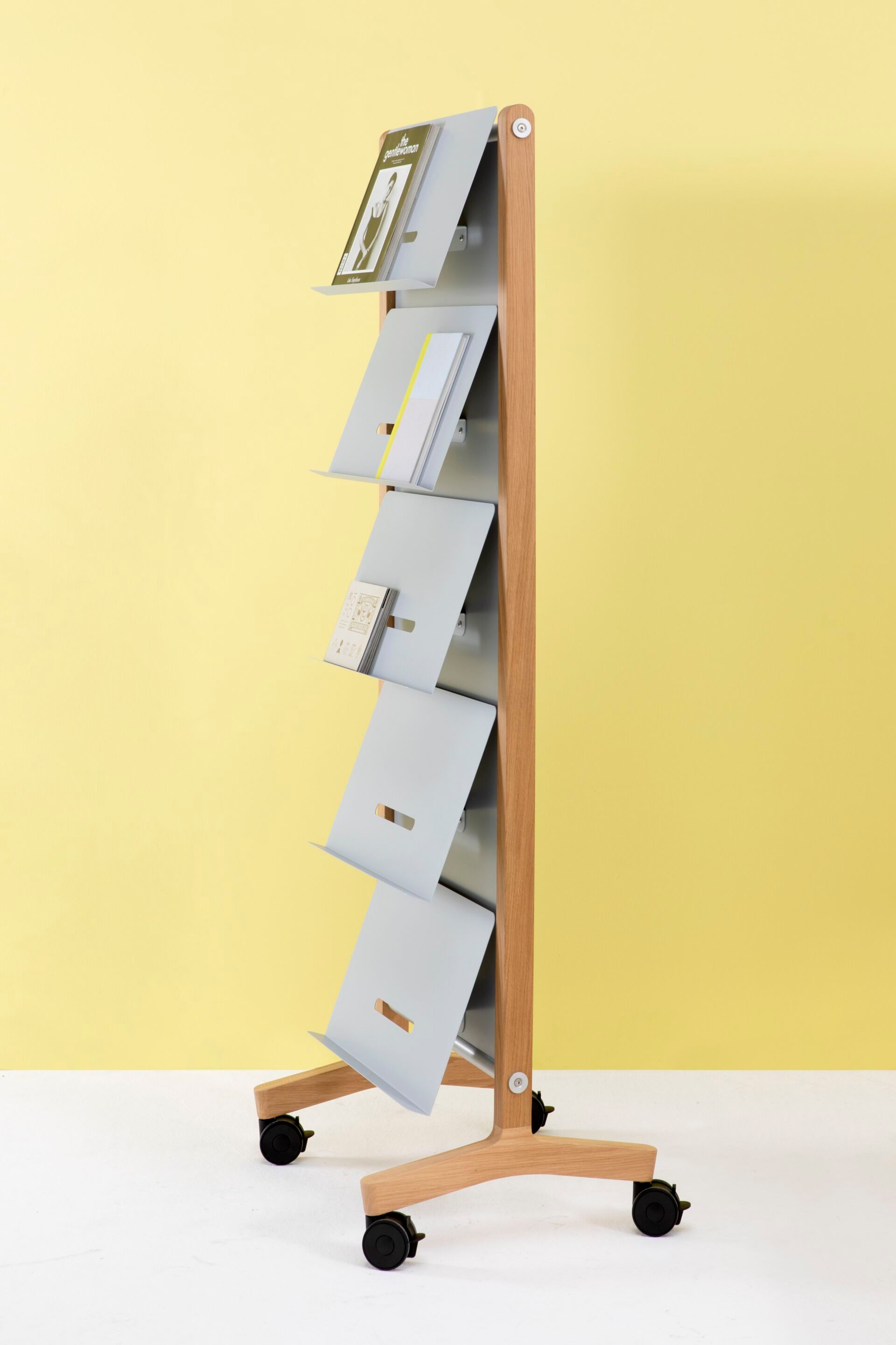 Алюминиевая стойка для журналов с порошковым покрытием с колесами Cascando Round20 ARCH-00140581 - Вид №3