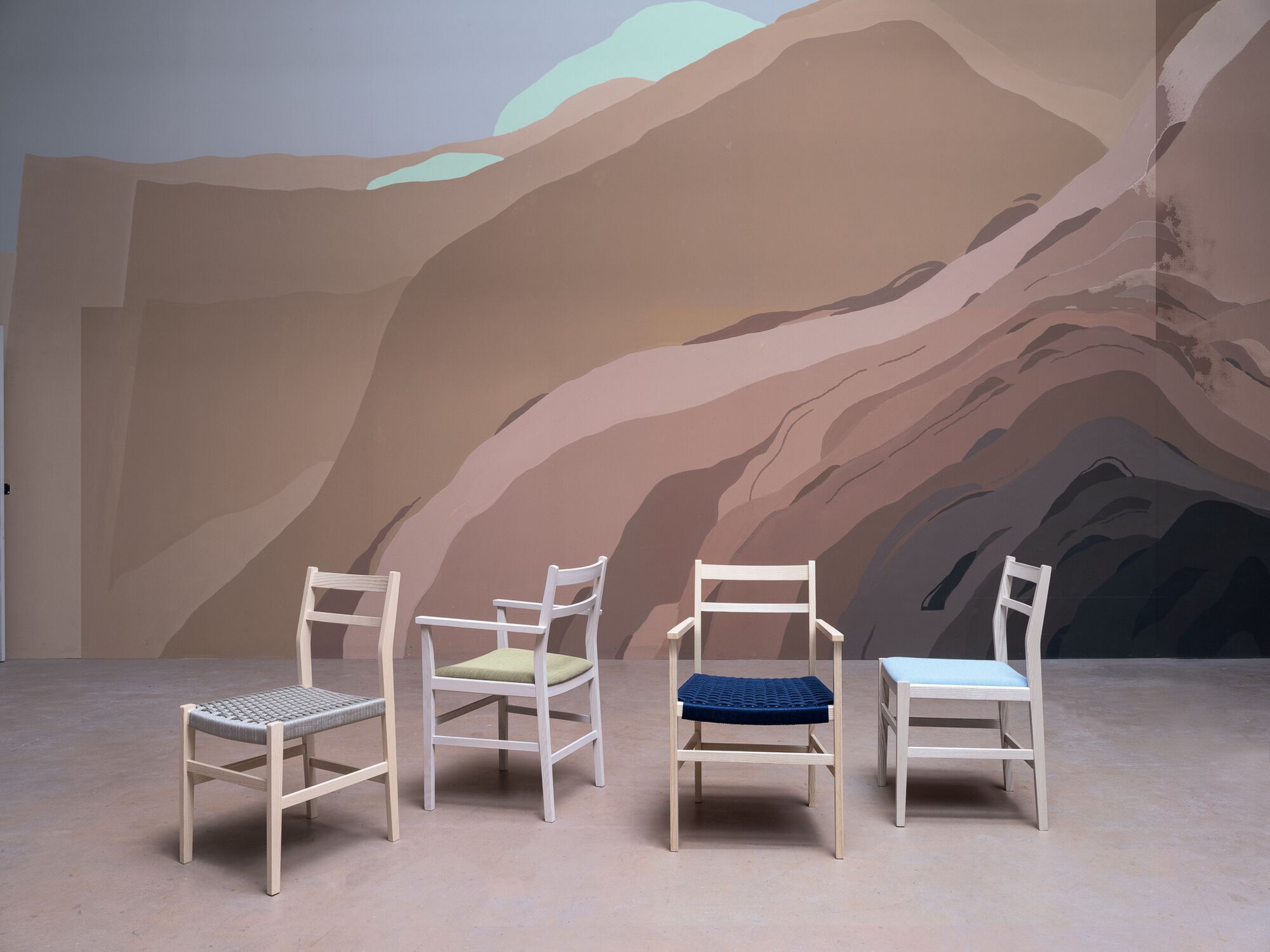 Деревянный стул с подлокотниками Very Wood Lisboa Barrio ARCH-00063743 - Вид №3