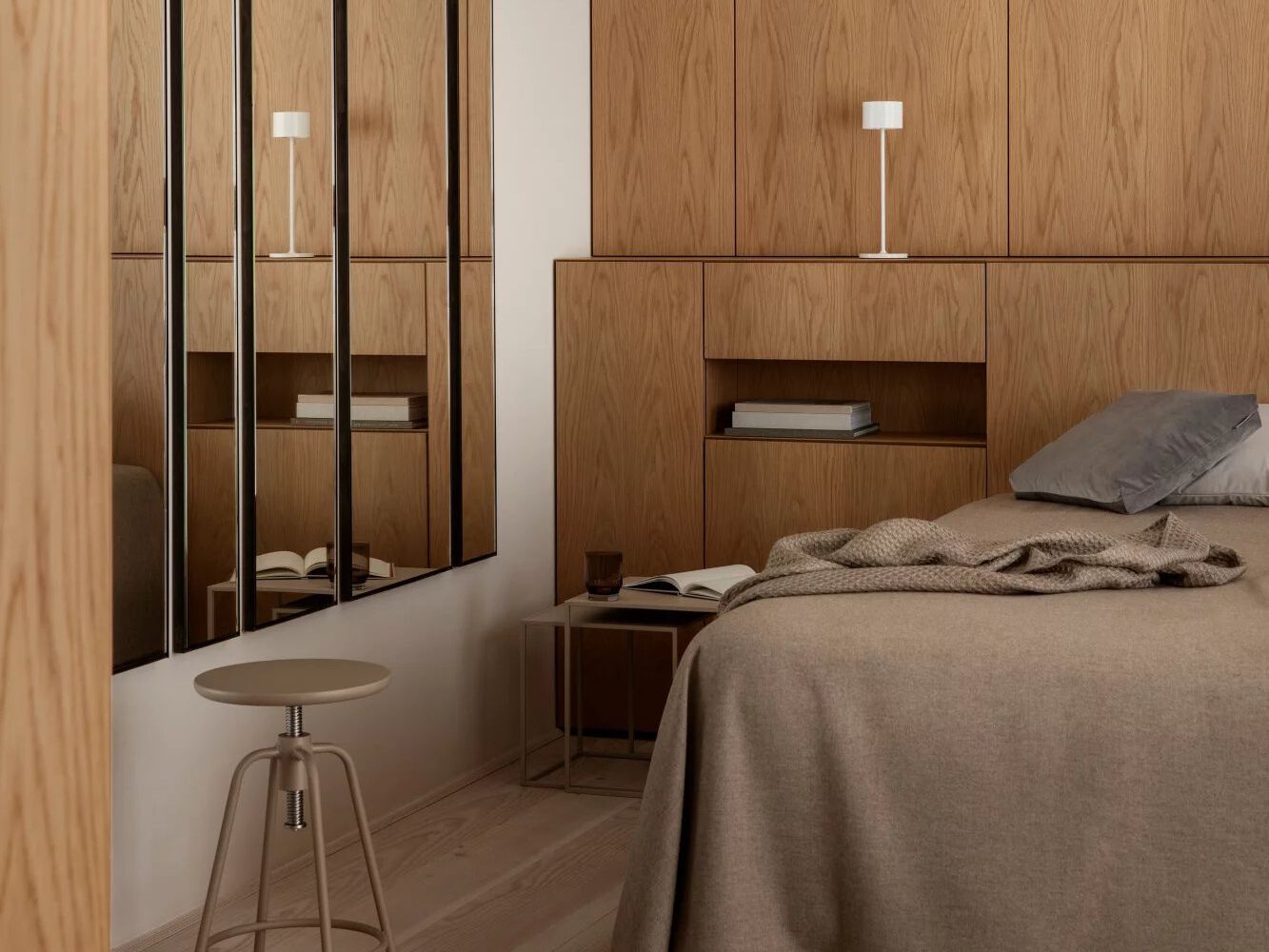 Алюминиевая светодиодная настольная лампа с батарейным питанием blomus Farol ARCH-00068766 - Вид №12