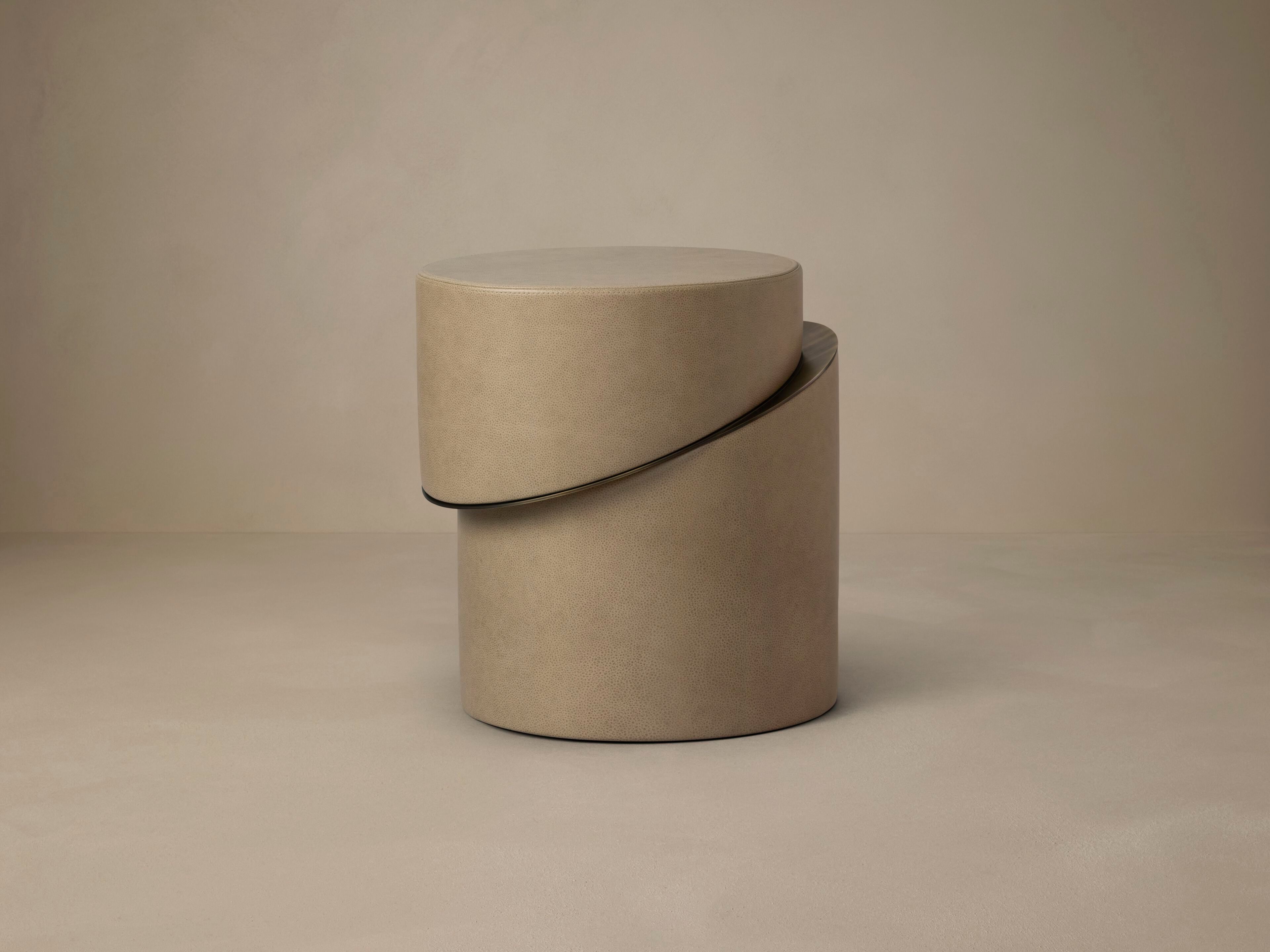 Кожаный стул Articolo Studios Slip ARCH-00092846