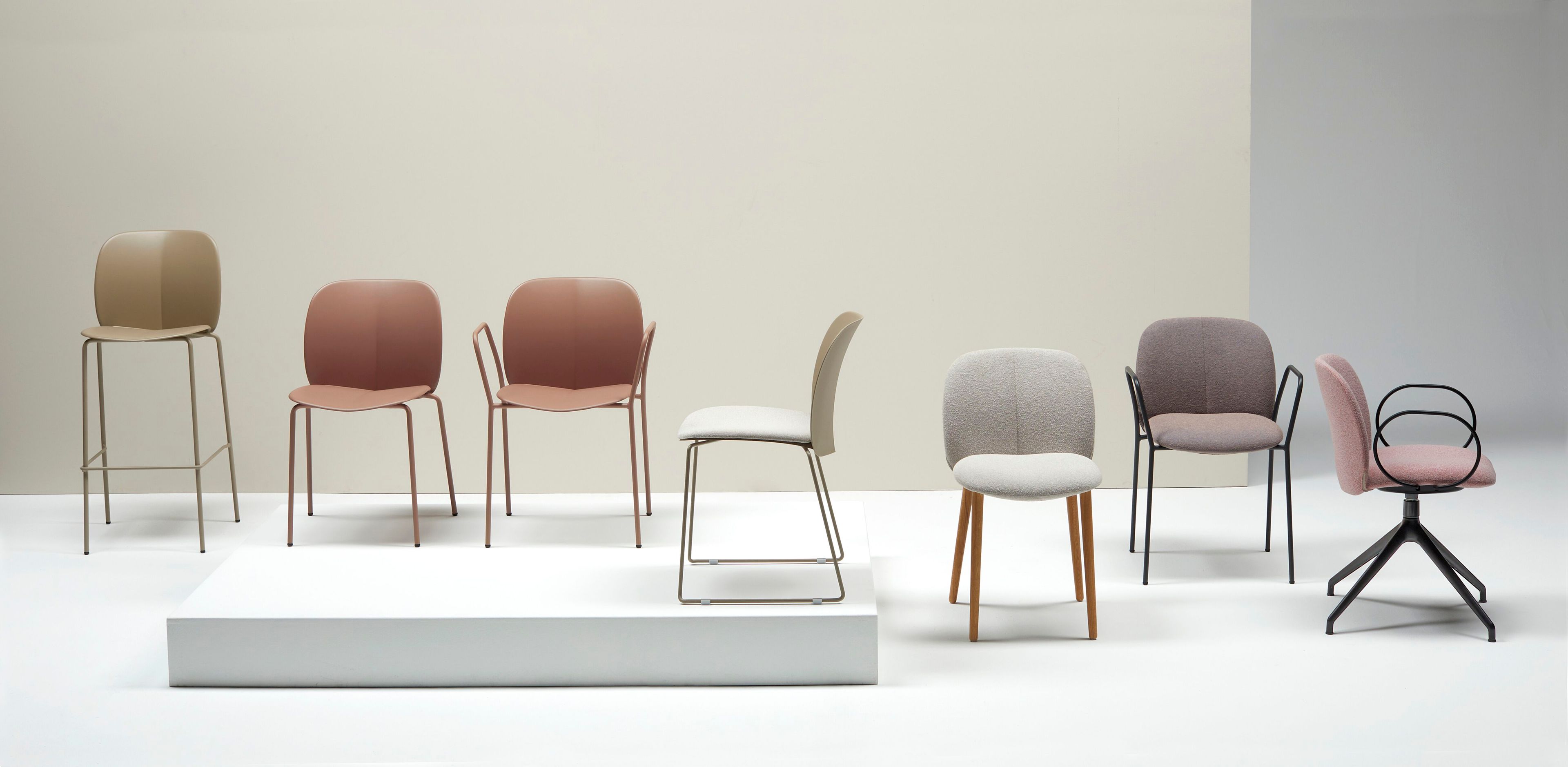 Тканевый мягкий стул с деревянными ножками S-CAB Mentha ARCH-00093747 - Вид №16