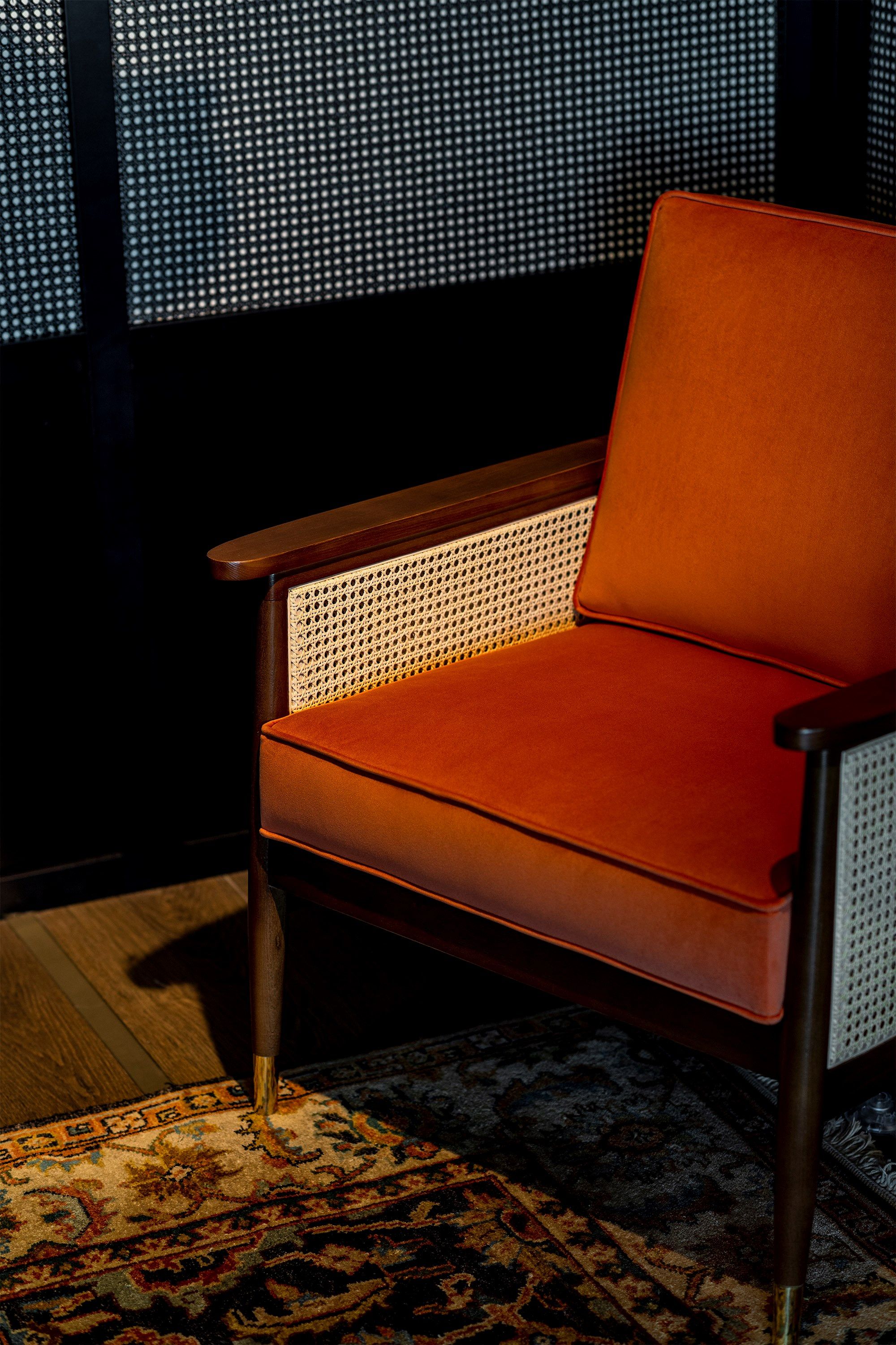 Бархатное кресло с подлокотниками Stylish Club Natur ARCH-00039227 - Вид №3