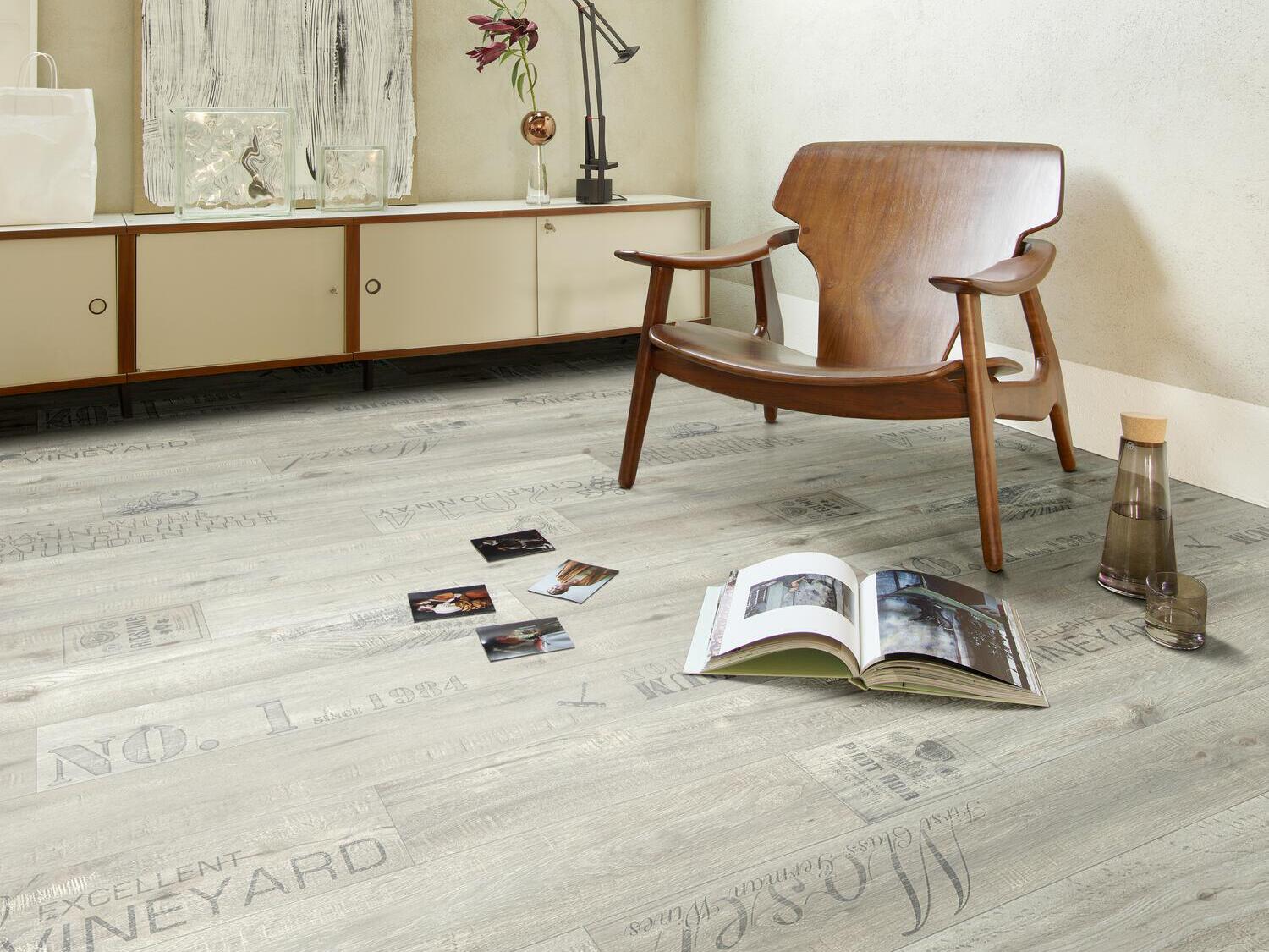 Нескользящий виниловый пол с эффектом дерева BEAUFLOR Trento ARCH-00086851