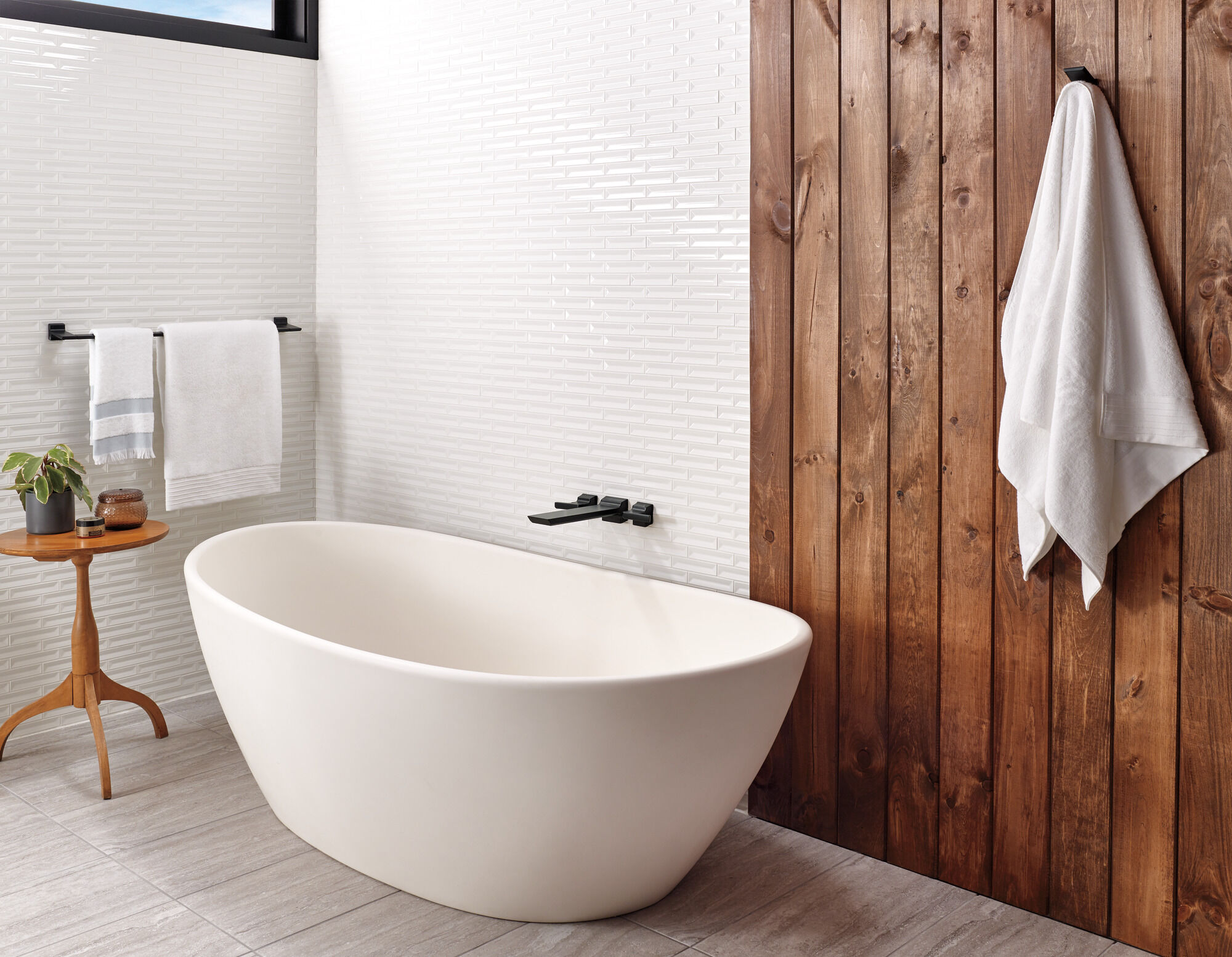 30-дюймовый полотенцесушитель Delta Faucet Tesla 75230-SS - Вид №7