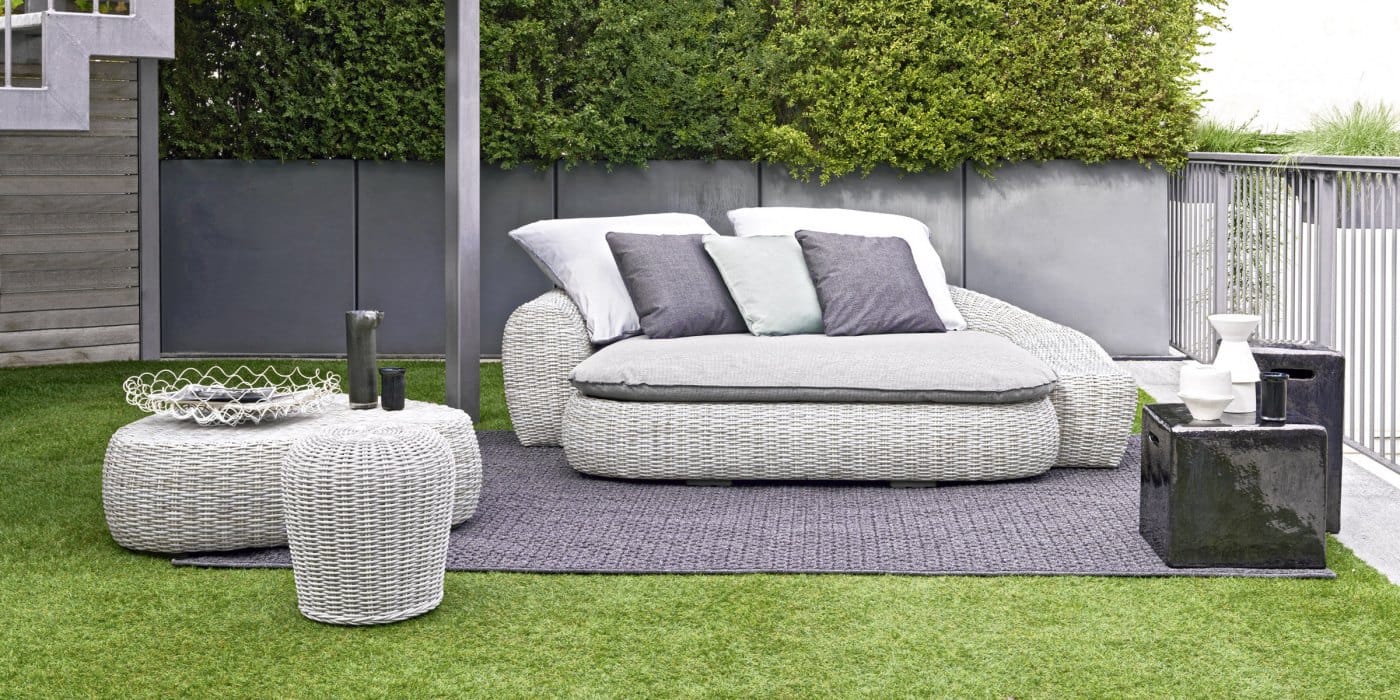 Низкий треугольный садовый столик из смолы Gervasoni Gervasoni Outdoor ARCH-00132749 - Вид №3