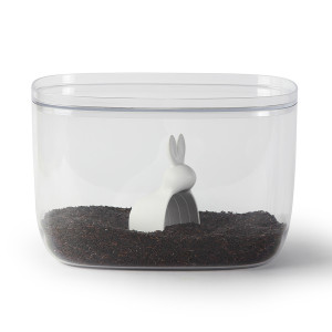 QL10323-CL-WH Контейнер с мерной ложкой bella bunny 7 л Qualy