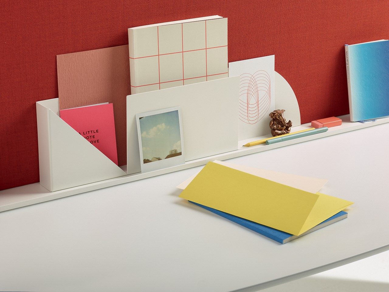 Лоток для документов из листового металла Arper Paravan Mood ARCH-00140221