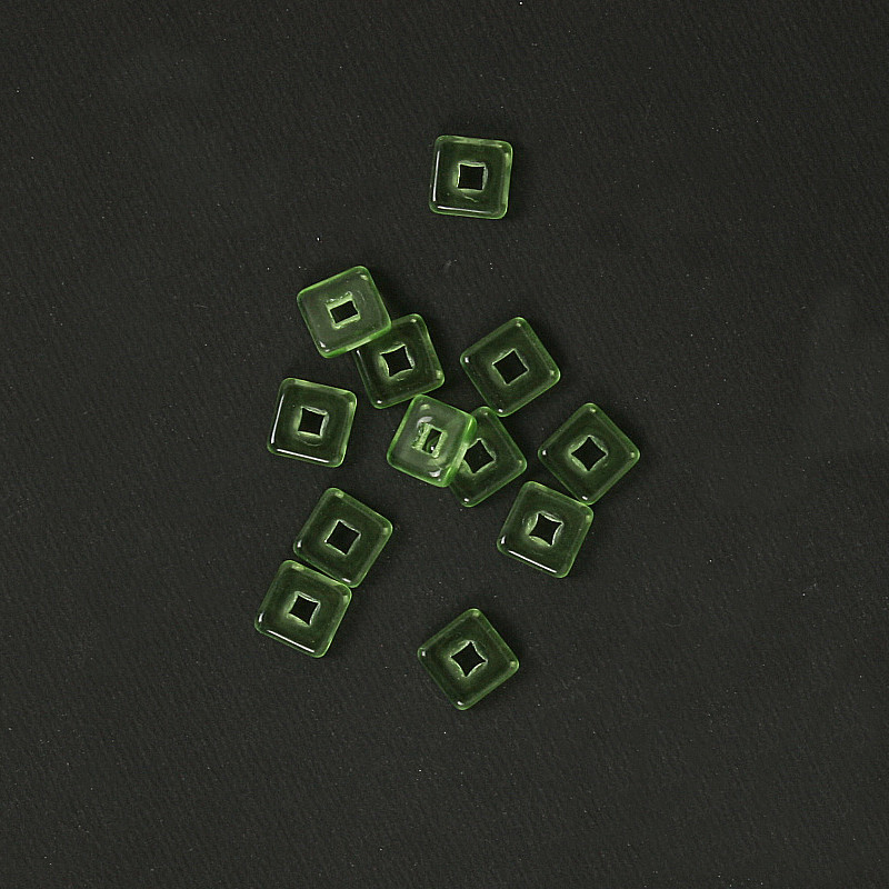 2 Бусина Бусины стеклянные № Rayher 