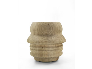 Низкий кедровый стул