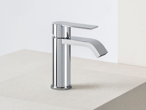 Смеситель для раковины из хромированной латуни с автоматическим сливом