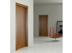 Деревянные распашные двери