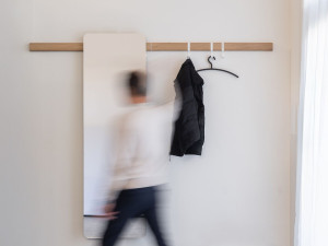 Прямоугольное настенное зеркало