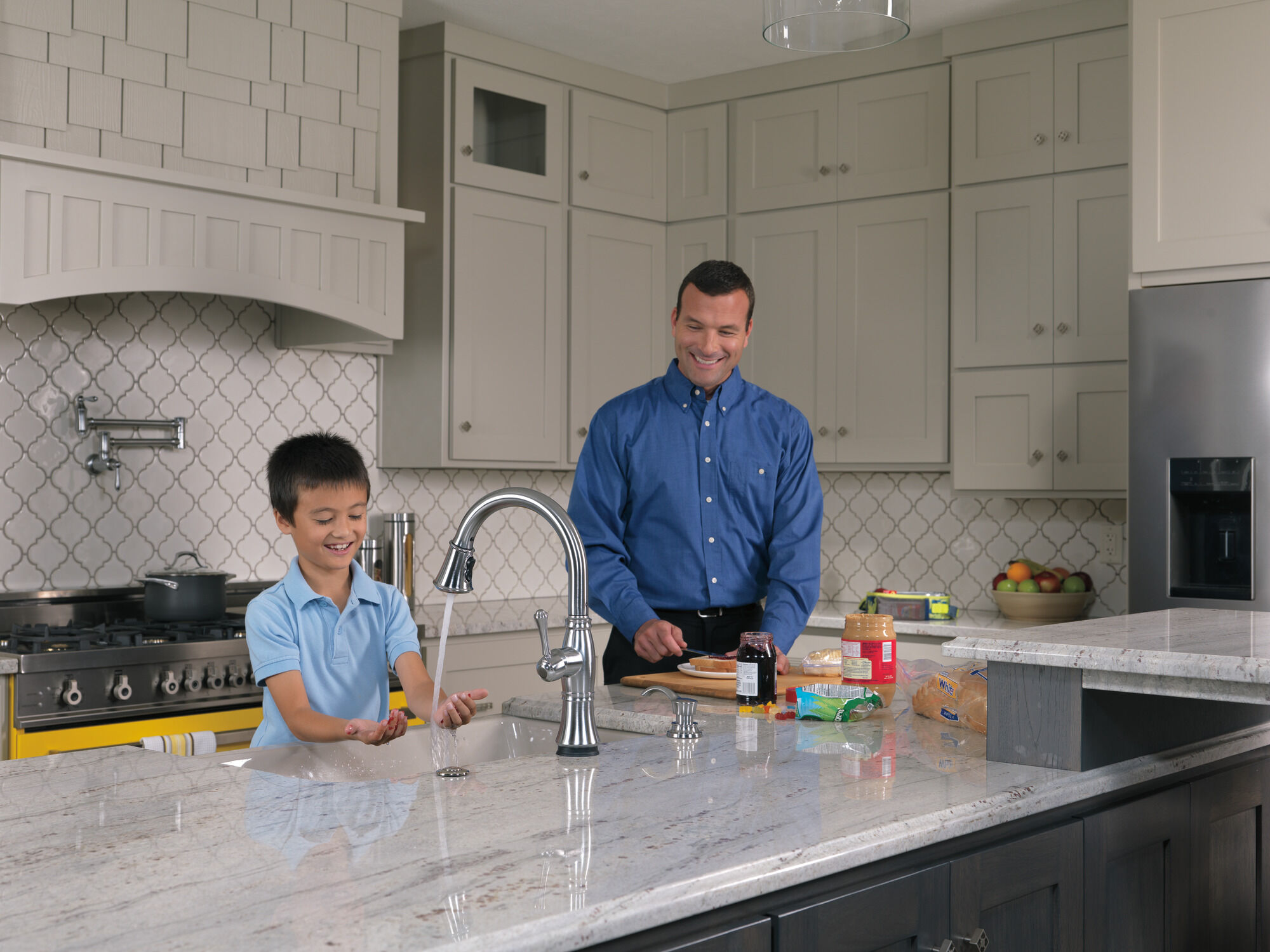 RP71543AR Дозатор мыла / лосьона Delta Faucet Delta Арктическая нержавеющая сталь - Вид №1