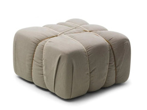 Квадратный пуф из ткани