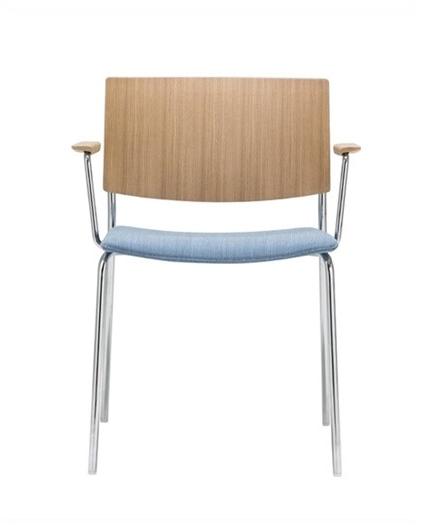 Andreu World Стул штабелируемый из дуба с подлокотниками и открытой спинкой Sit So1208 - Вид №7