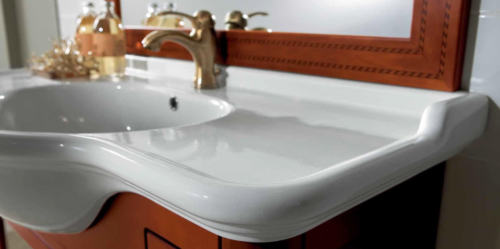 Комплект мебели для ванной комнаты 001 BMT Sir 5826 - Вид №1