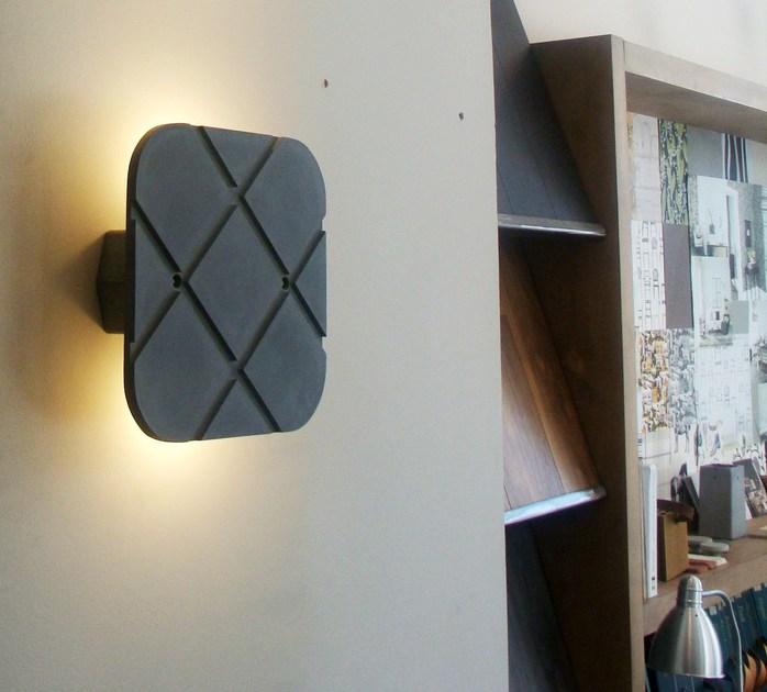 URBI et ORBI Бетонный настенный светильник в современном стиле Lighting 2015 sun-id-1413609 - Вид №1