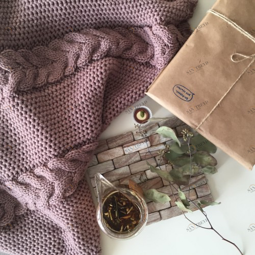 Плед LILIAN cofe APERO ВЯЗАНЫЕ, ОДНОТОННЫЕ 010317 Коричневый;фиолетовый 