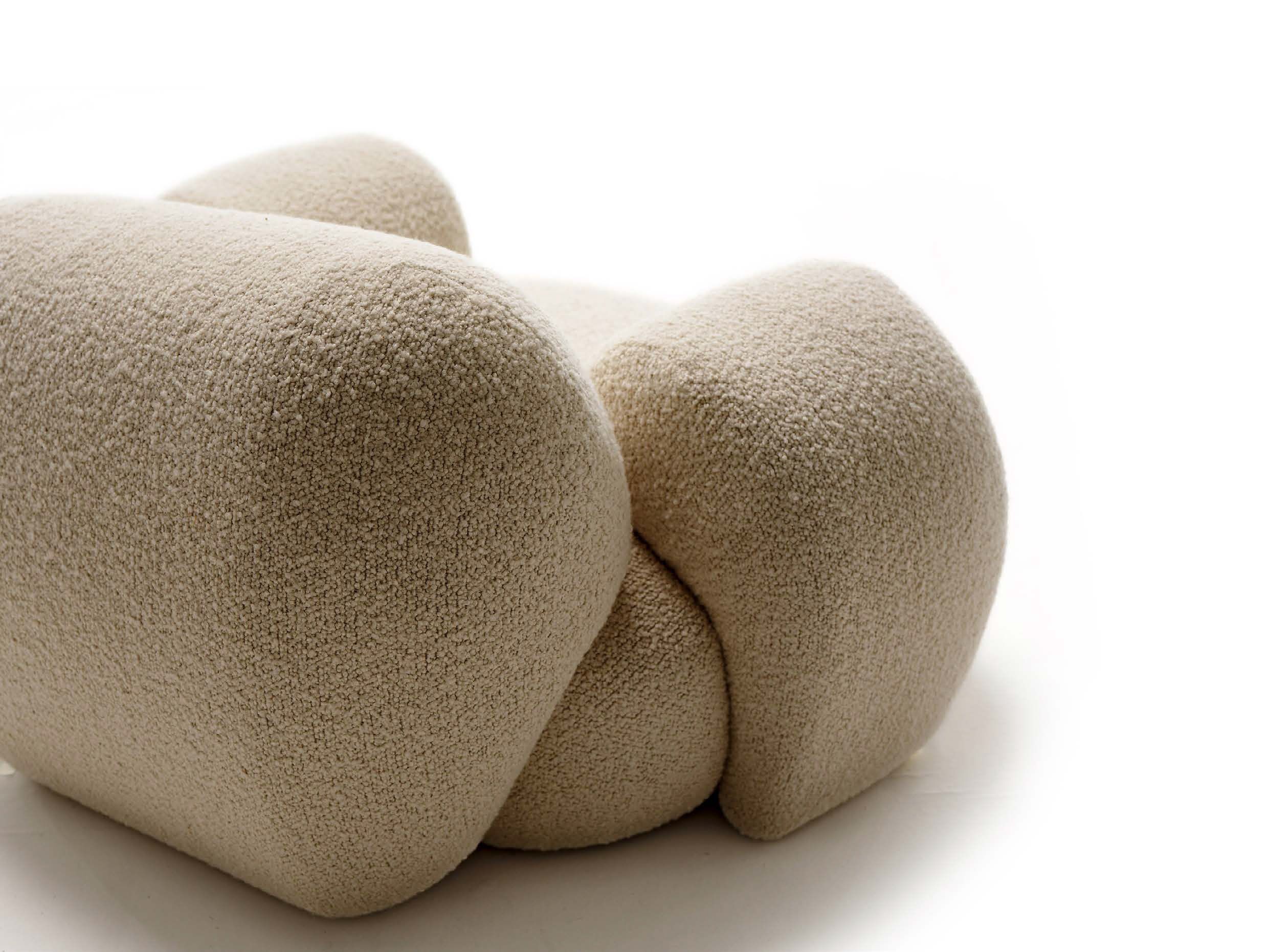 Тканевое кресло с подлокотниками Mogg MOCHI ARCH-00100188 - Вид №1