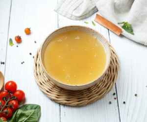 6697 Говяжий бульон большой Вкусляндия