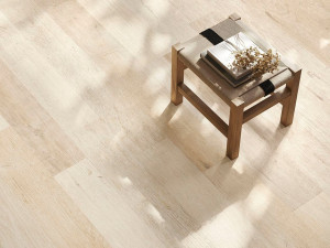 Пол / облицовка керамогранита под дерево