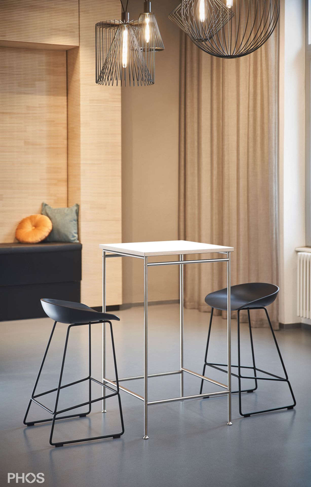 KATI-T1-60x60-MW Стол Karlsruhe - барный стол t1 с белой столешницей - 60 x 60 x 105 см. PHOS  - Вид №1