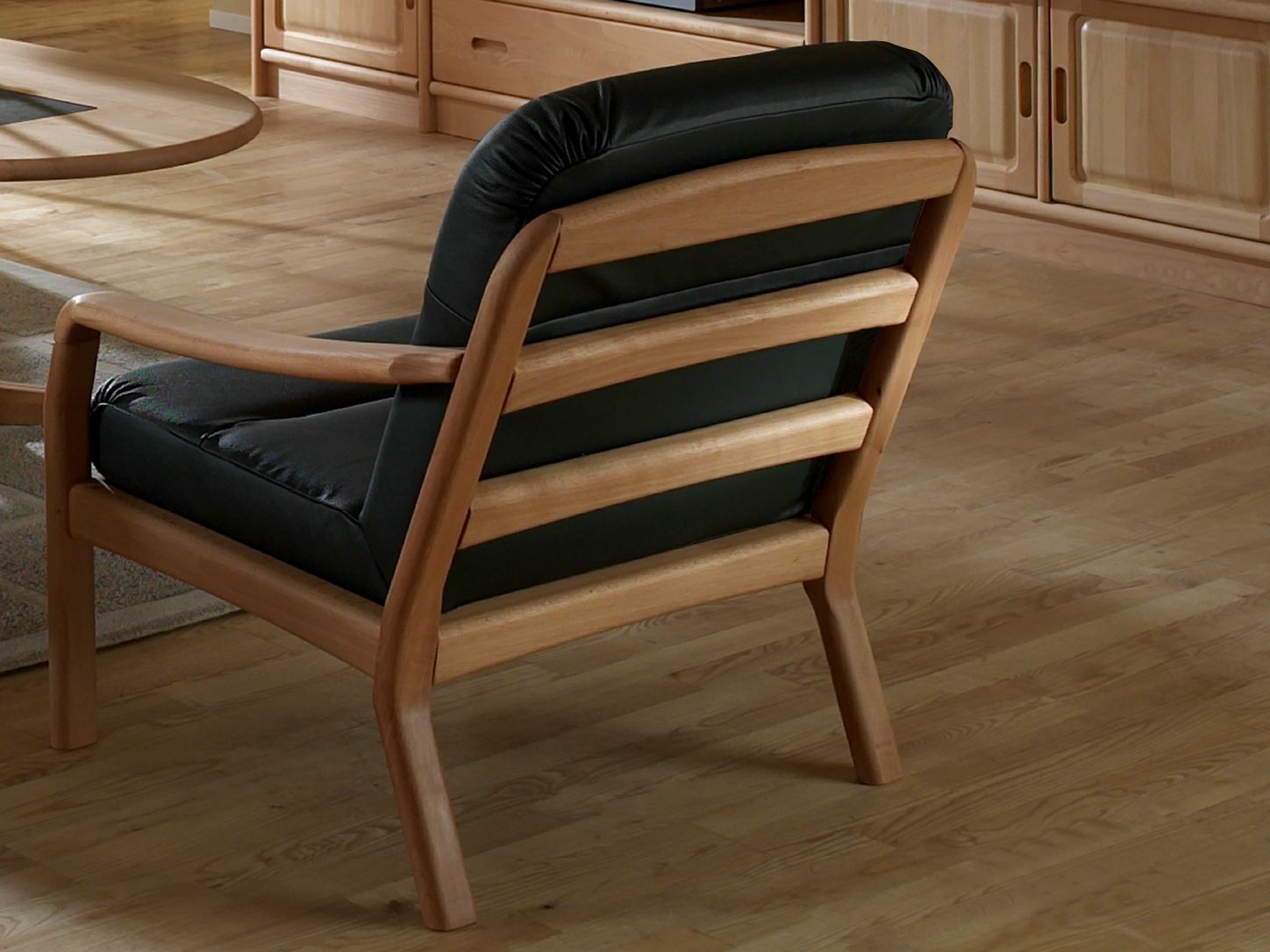 Кресло с подлокотниками Dyrlund 1250 ARCH-00106045