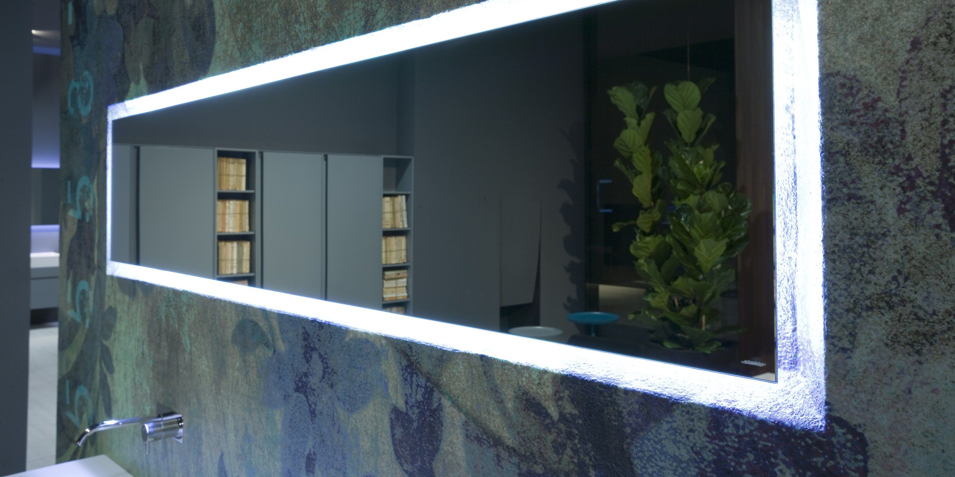 Прямоугольное зеркало со встроенным освещением Antoniolupi PERIPLO ARCH-00079342 - Вид №1