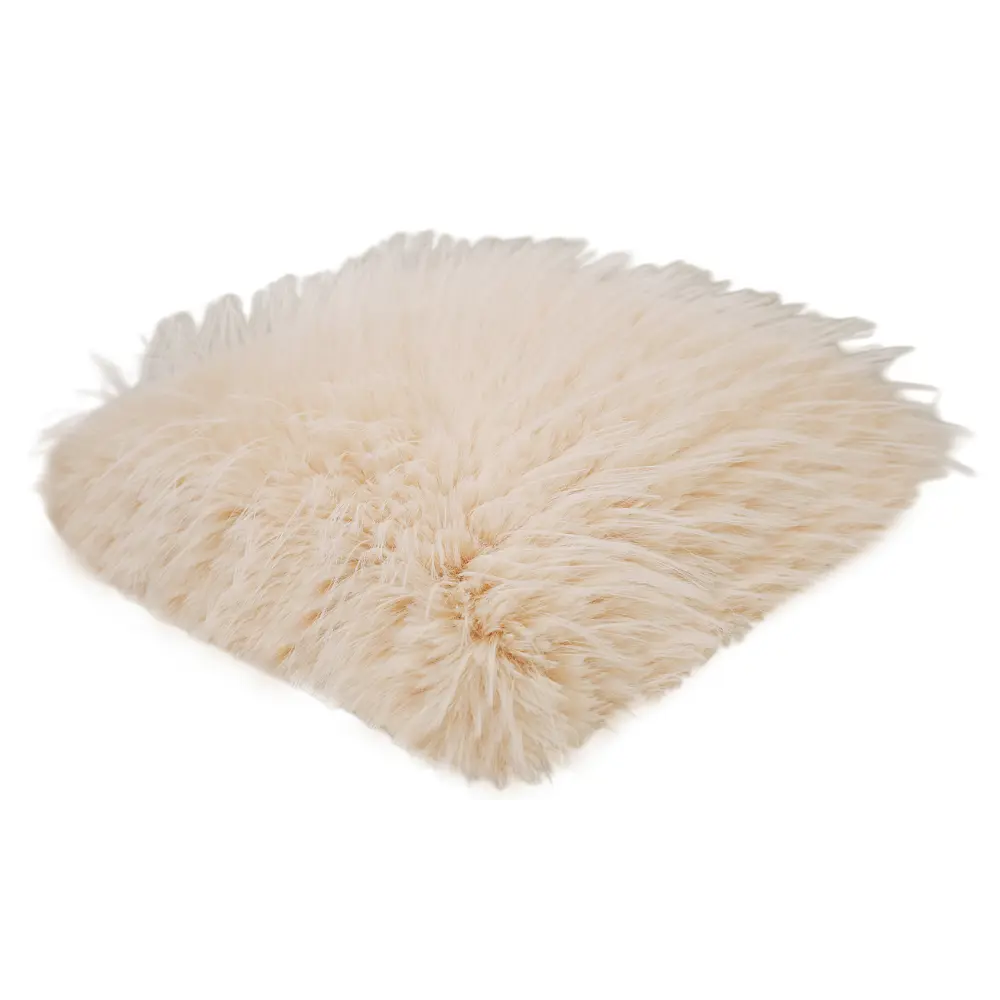 Подушка Лама 45x45 см цвет бежевый LINEN WAY STLM-2093576 - Вид №1