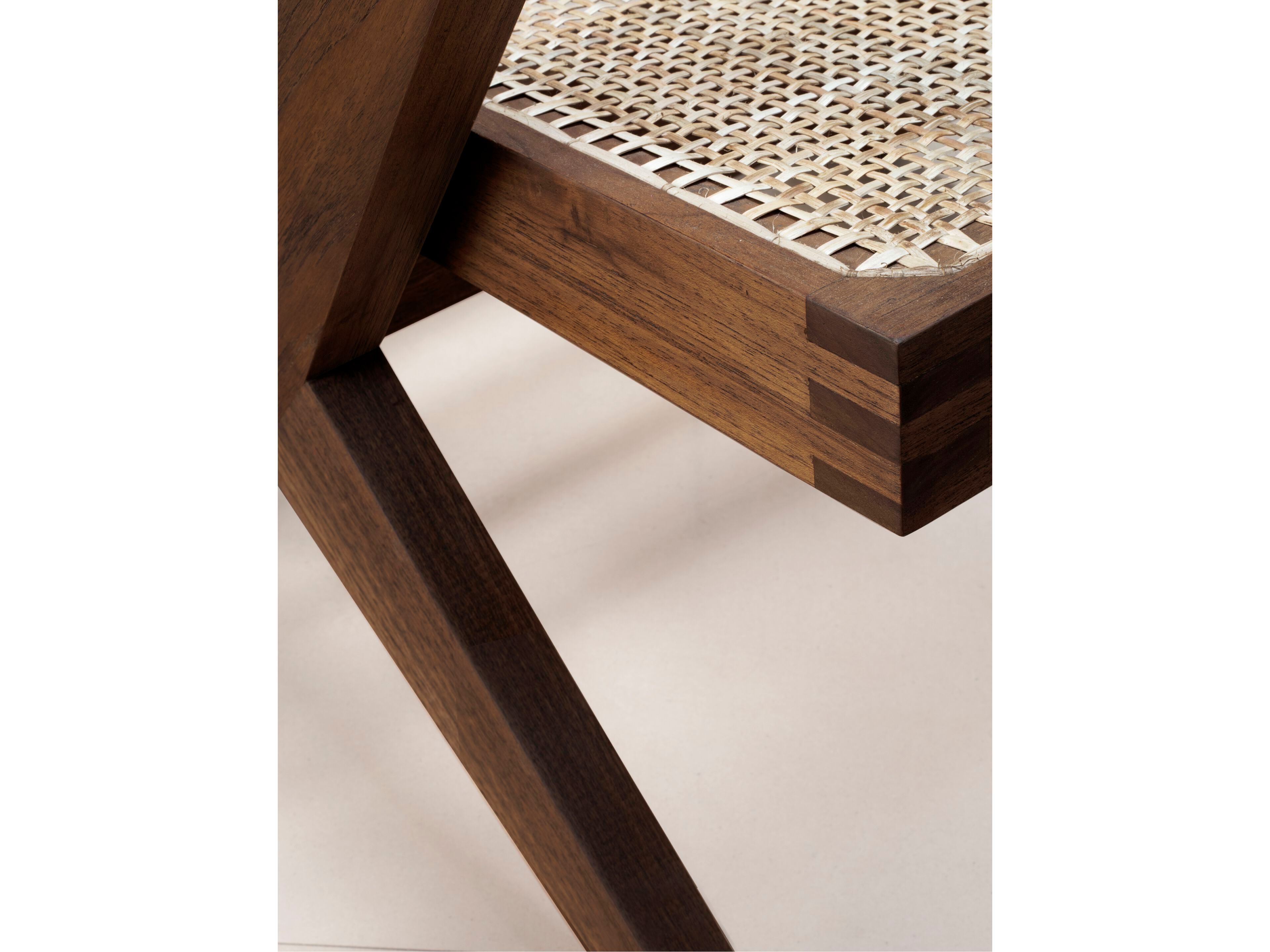 Кресло из тикового дерева с подлокотниками Phantom Hands Project Chandigarh ARCH-00120547 - Вид №3