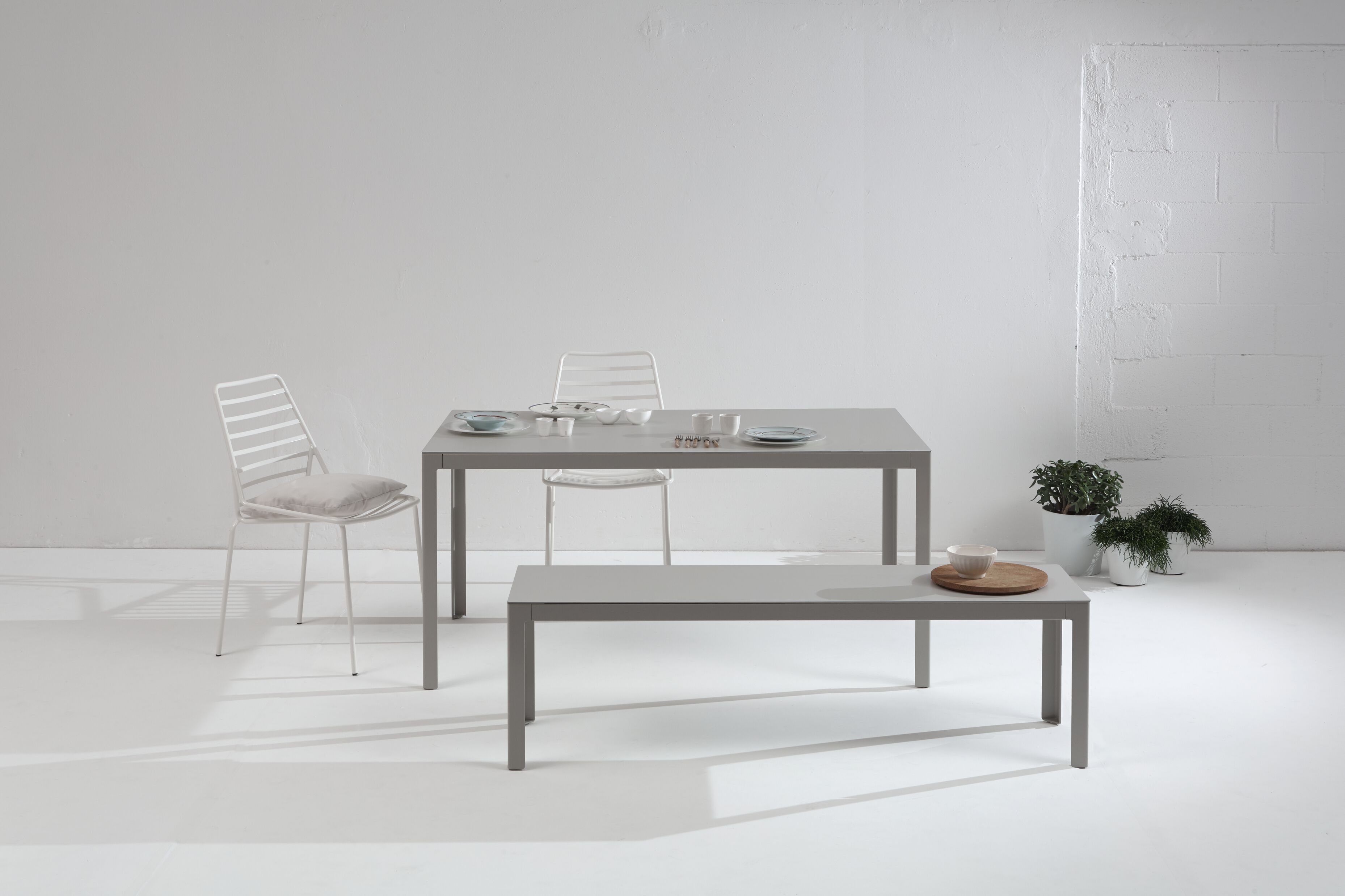 Алюминиевый стол с деревянной столешницей isOnAir Bertoncini ARCH-00100504 - Вид №6