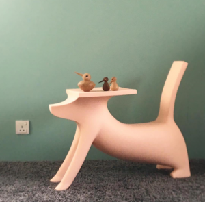 Magis Le Chien Savant MT830 RO Детский стул / детский стол из полиэтилена. Цвет: Розовый  1628 C.